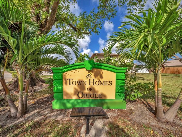 1749 NW 80th Ave, Unit F, Margate, FL 33063