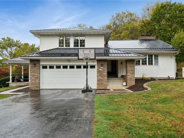 837 Magnolia Ln, Hunker, PA 15639