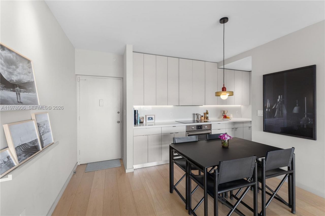 3 Island Ave , Unit 08L, Miami Beach, FL 33139 Photo