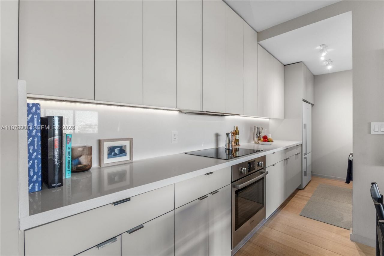 3 Island Ave , Unit 08L, Miami Beach, FL 33139 Photo