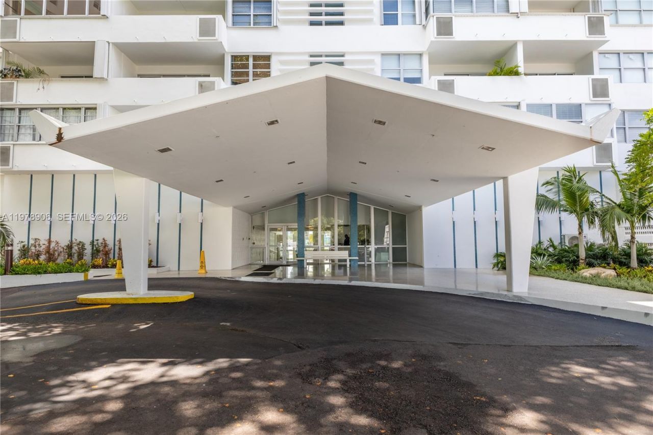 3 Island Ave , Unit 08L, Miami Beach, FL 33139 Photo
