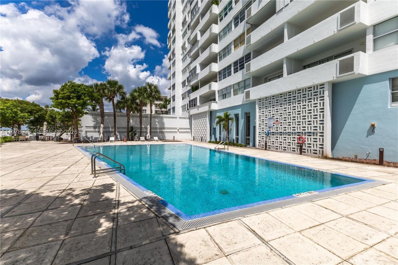 3 Island Ave , Unit 08L, Miami Beach, FL 33139 Photo