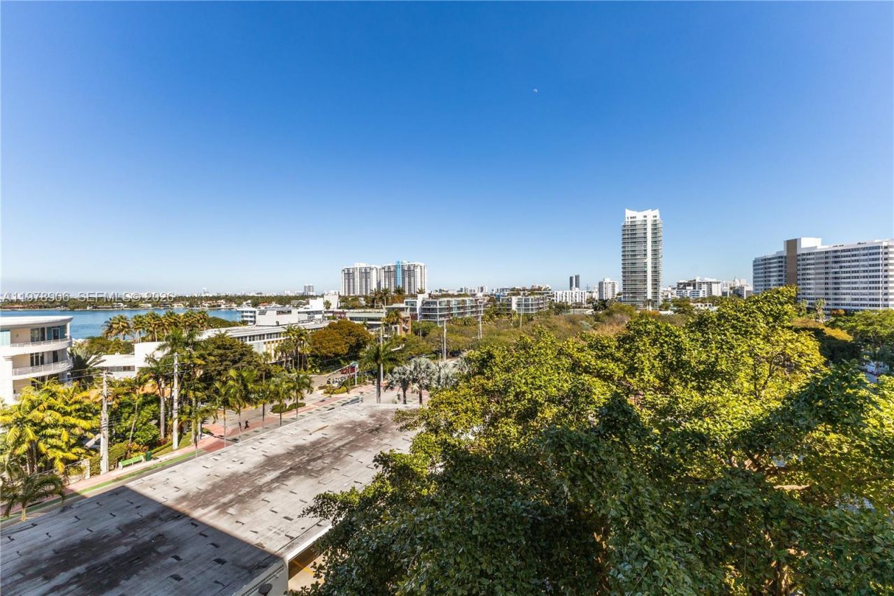3 Island Ave , Unit 08L, Miami Beach, FL 33139 Photo