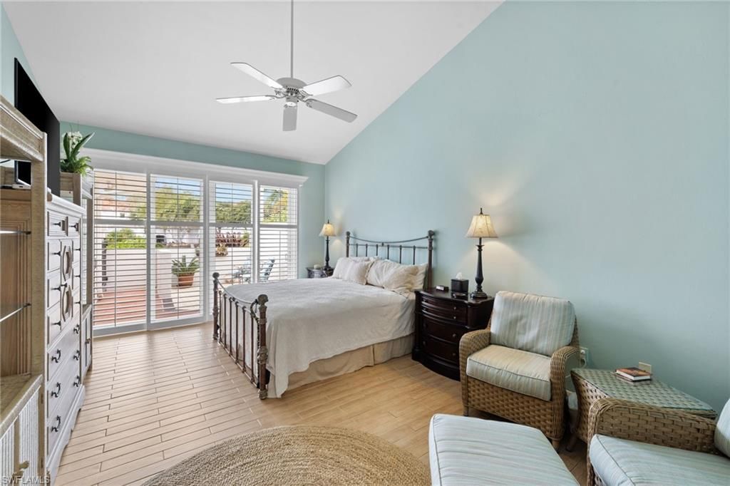 4753 Yacht Harbor Dr, Naples, FL 34112 Photo