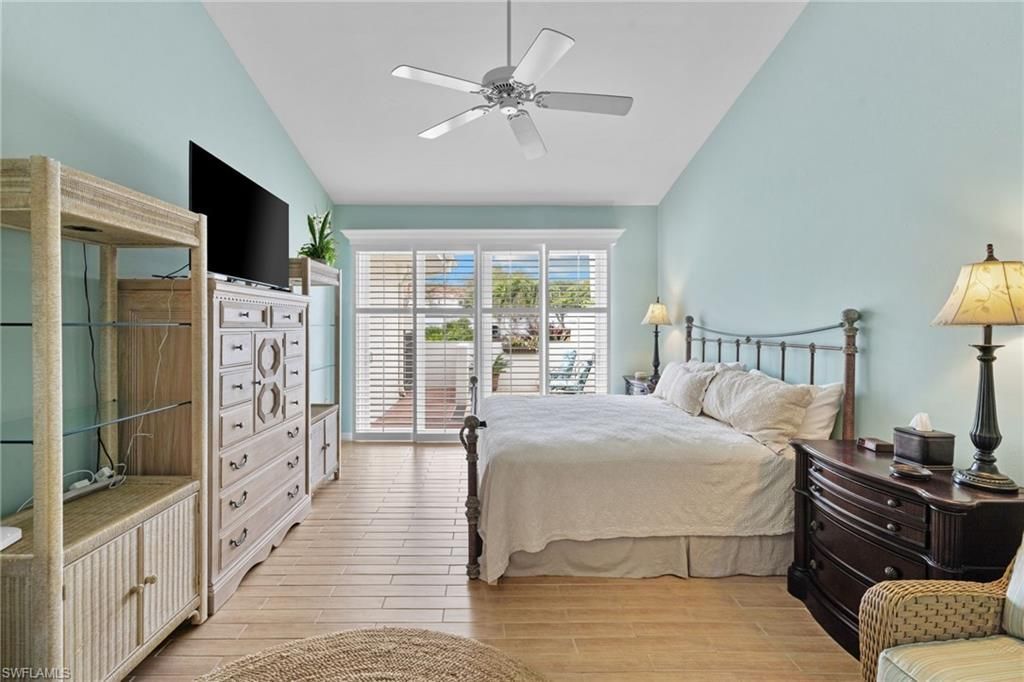 4753 Yacht Harbor Dr, Naples, FL 34112 Photo