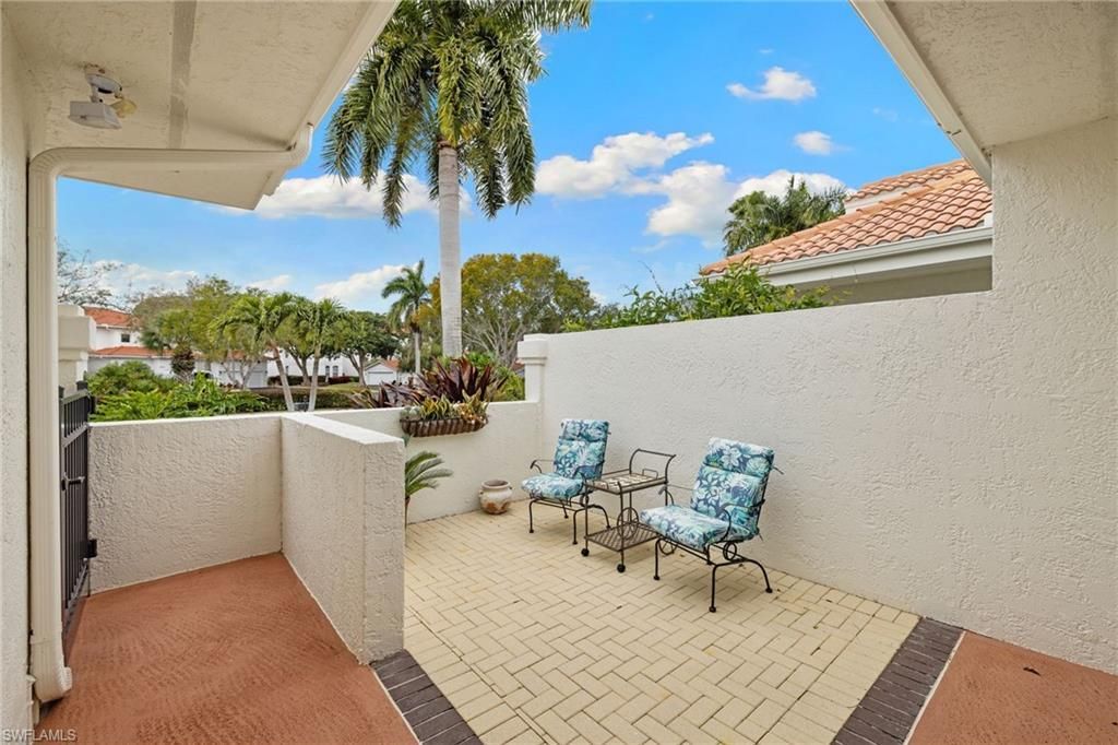 4753 Yacht Harbor Dr, Naples, FL 34112 Photo