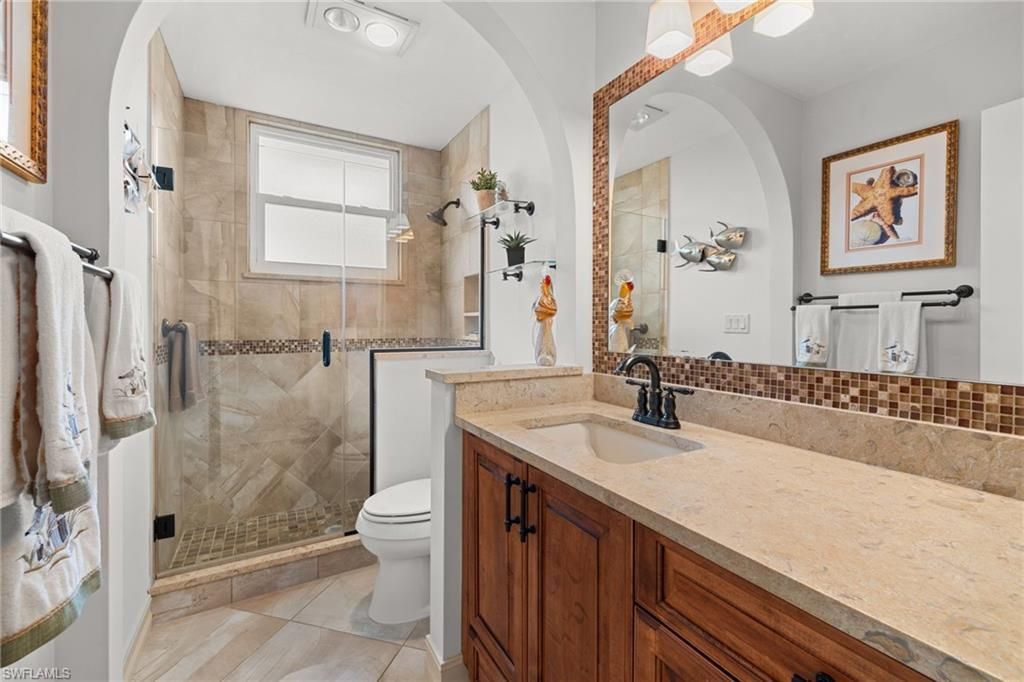 4753 Yacht Harbor Dr, Naples, FL 34112 Photo