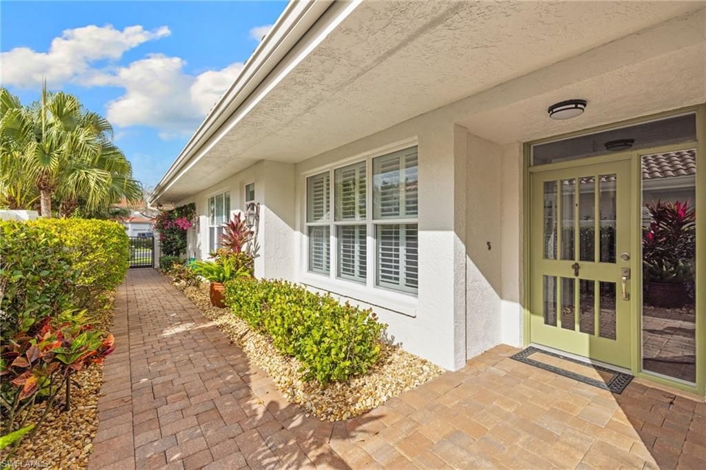 4753 Yacht Harbor Dr, Naples, FL 34112 Photo