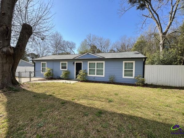5711 Sterling Place, Macon, GA 31206