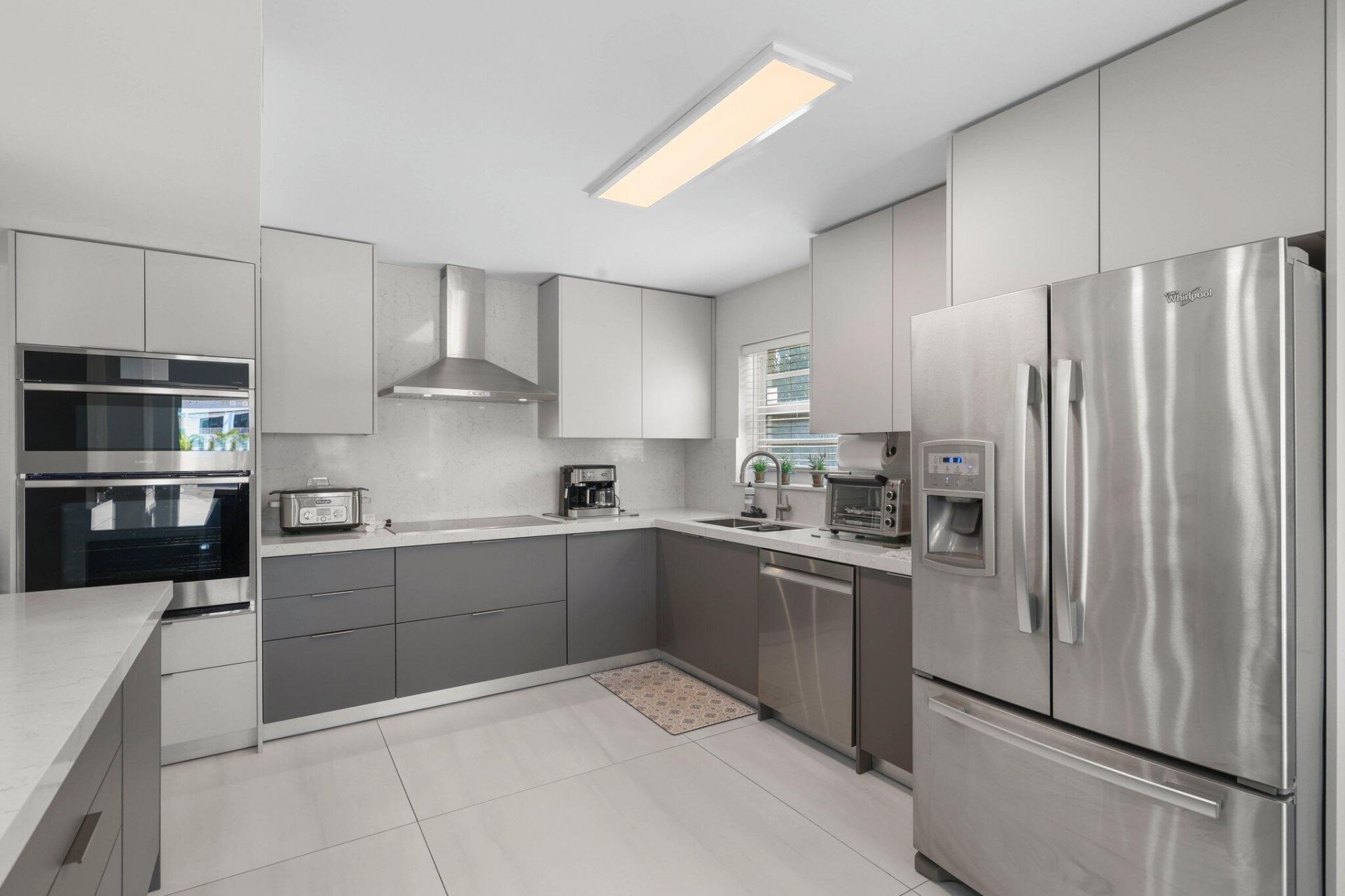 10180 W Bay Harbor Drive, Unit 2a, Bay Harbor Islands, FL 33154 Photo