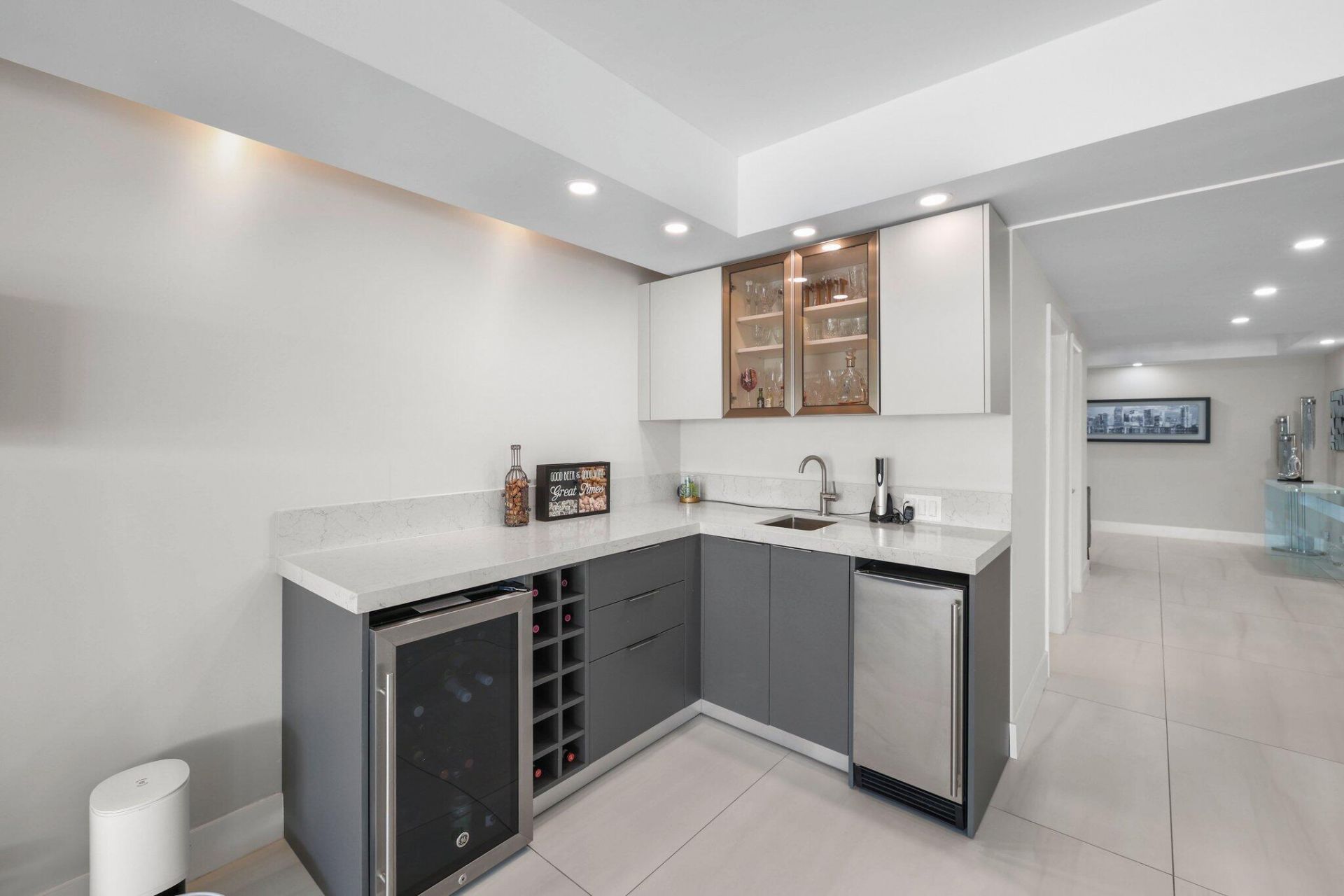 10180 W Bay Harbor Drive, Unit 2a, Bay Harbor Islands, FL 33154 Photo