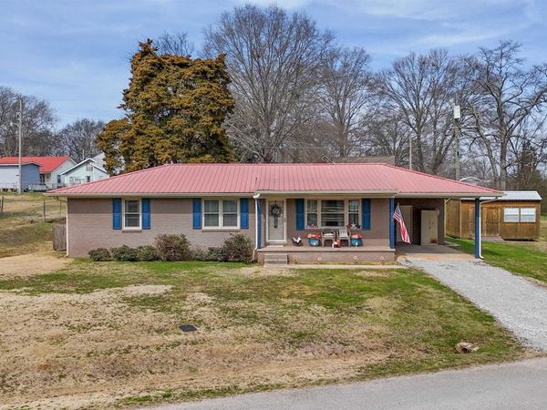 125 6th Street SW, Red Bay, AL 35582