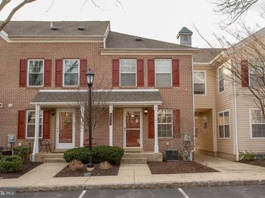 3919 CAPTAIN MOLLY CIRCLE, Unit 131, DOYLESTOWN, PA 18902