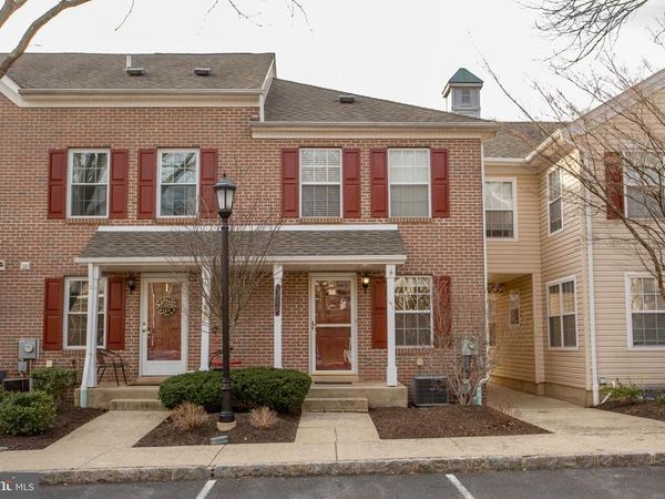 3919 CAPTAIN MOLLY CIRCLE, Unit 131, DOYLESTOWN, PA 18902