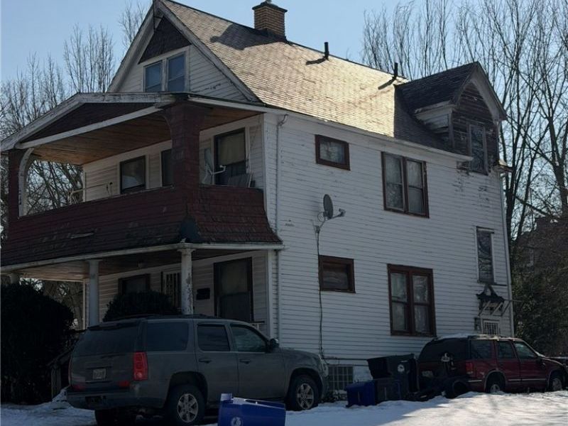 10502 Mount Auburn Avenue, Cleveland, OH 44104 Photo 9