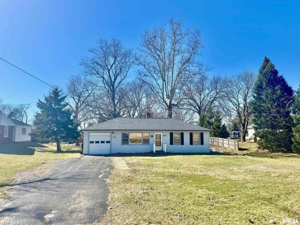 4927 N ISABELL Avenue, Peoria, IL 61614