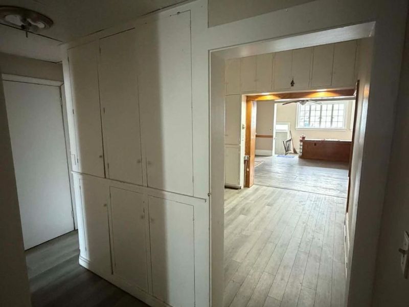 1015 W Washington Street, Sandusky, OH 44870 Photo 11