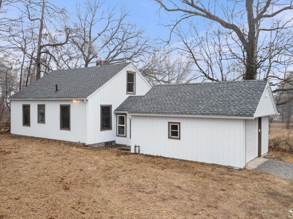 8951 Jackman Road, Temperance, MI 48182