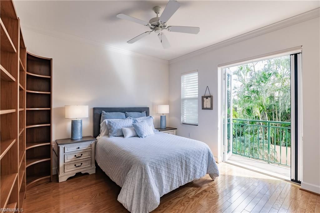 572 11th Ave S, Unit 2, Naples, FL 34102 Photo