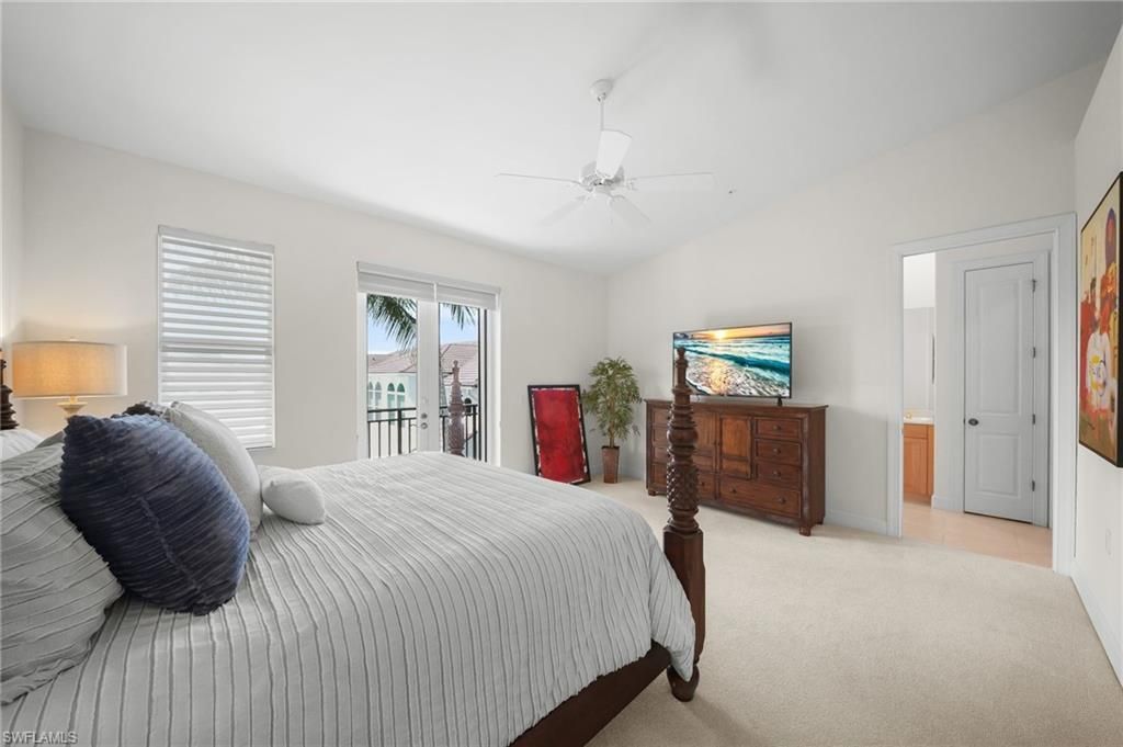 572 11th Ave S, Unit 2, Naples, FL 34102 Photo