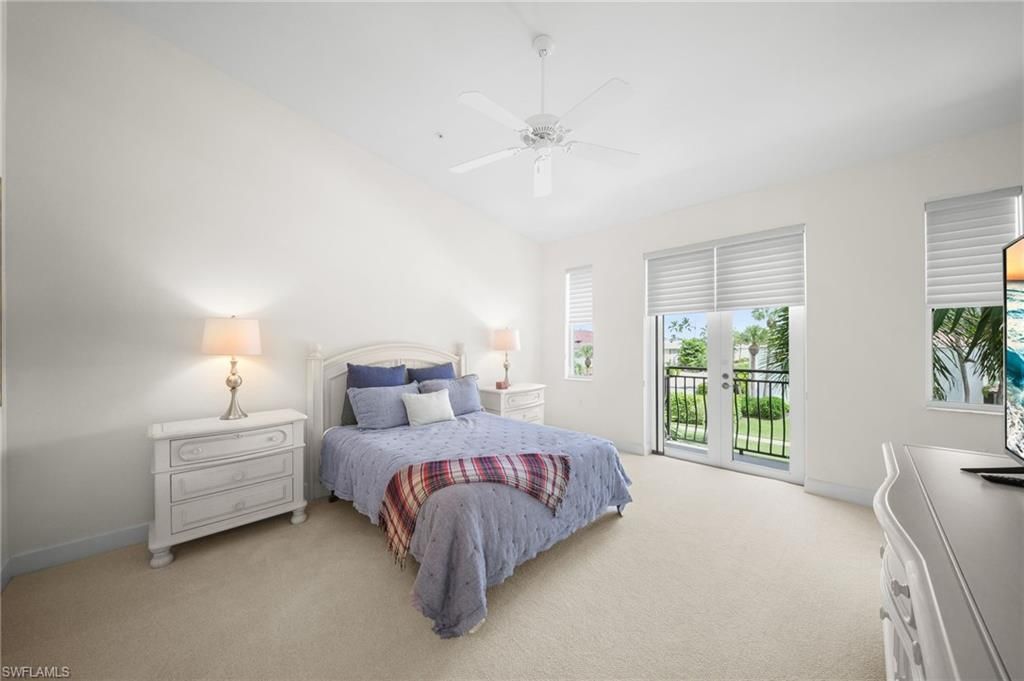 572 11th Ave S, Unit 2, Naples, FL 34102 Photo
