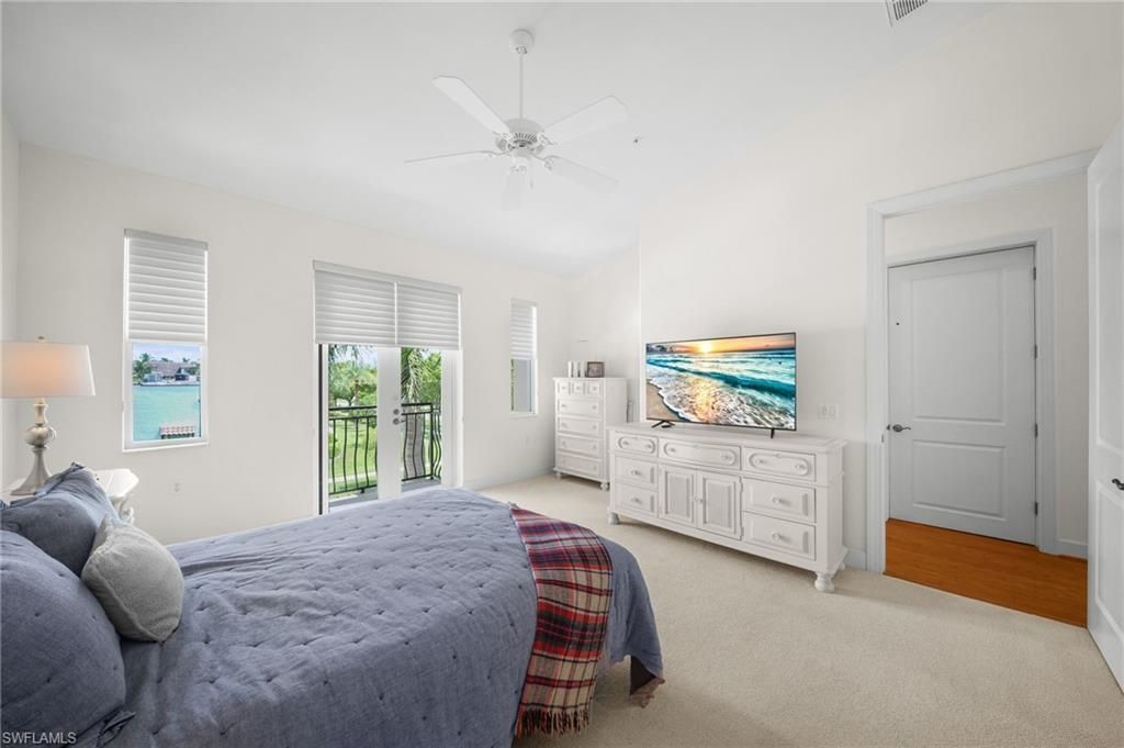 572 11th Ave S, Unit 2, Naples, FL 34102 Photo