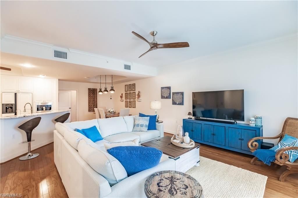 572 11th Ave S, Unit 2, Naples, FL 34102 Photo