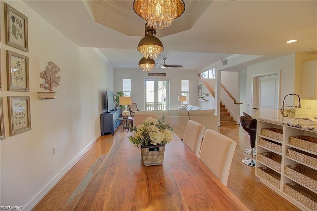 572 11th Ave S, Unit 2, Naples, FL 34102 Photo