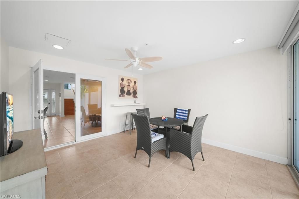 572 11th Ave S, Unit 2, Naples, FL 34102 Photo