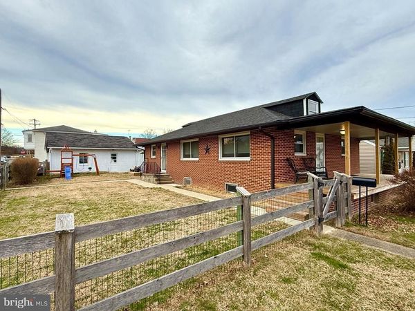 203 LEMON STREET, POTTSTOWN, PA 19464