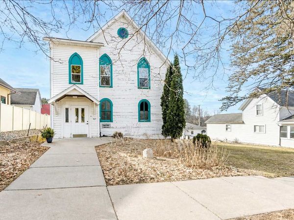 127 Pine Street, Glenwood City, WI 54013