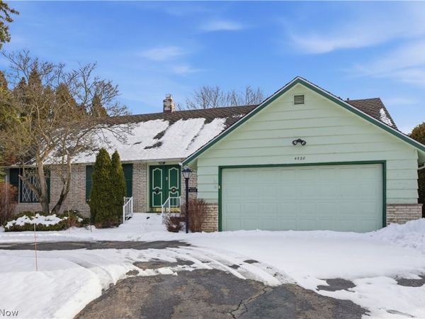 4520 University Parkway, University Heights, OH 44118