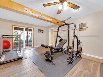 6878 Almanor Lake Estates Drive, Lake Almanor, CA 96137 Photo