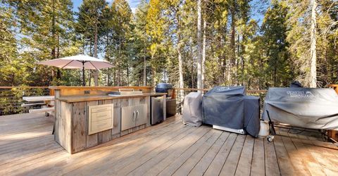 6878 Almanor Lake Estates Drive, Lake Almanor, CA 96137 Photo