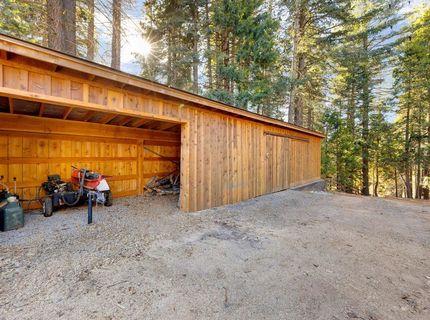 6878 Almanor Lake Estates Drive, Lake Almanor, CA 96137 Photo