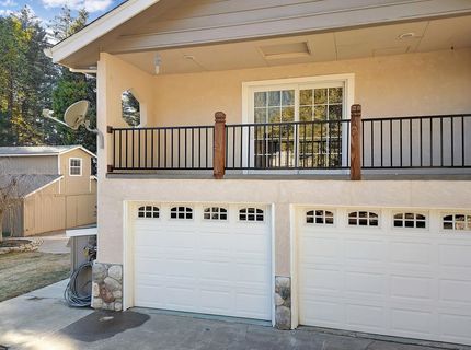 6878 Almanor Lake Estates Drive, Lake Almanor, CA 96137 Photo