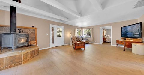 6878 Almanor Lake Estates Drive, Lake Almanor, CA 96137 Photo