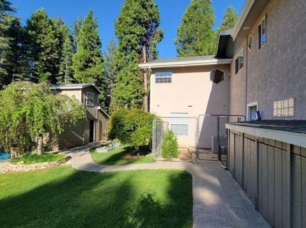 6878 Almanor Lake Estates Drive, Lake Almanor, CA 96137 Photo