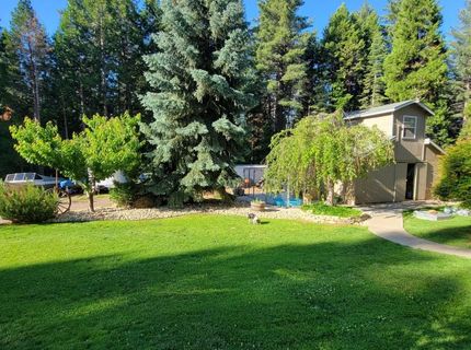 6878 Almanor Lake Estates Drive, Lake Almanor, CA 96137 Photo