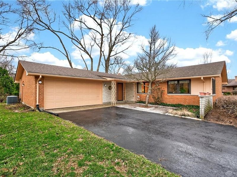 5136 Creekmore Court, Kettering, OH 45440 Photo 4