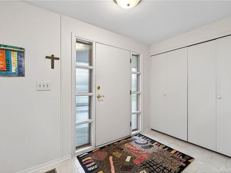 5136 Creekmore Court, Kettering, OH 45440 Photo 7