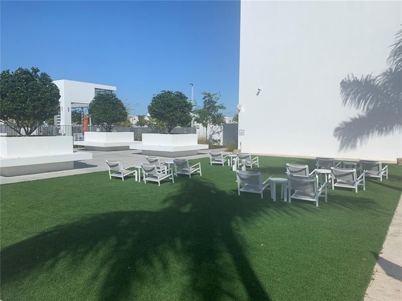 6326 NW 105th Place, Doral, FL 33178 Photo