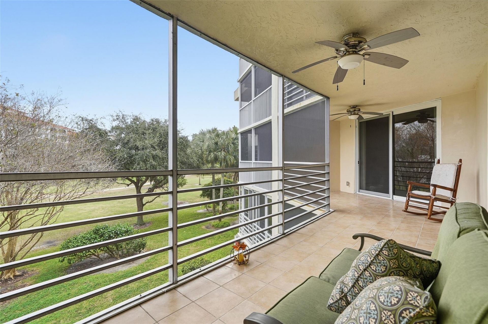 800 Cypress Grove Drive, Unit 308, Pompano Beach, FL 33069 Photo