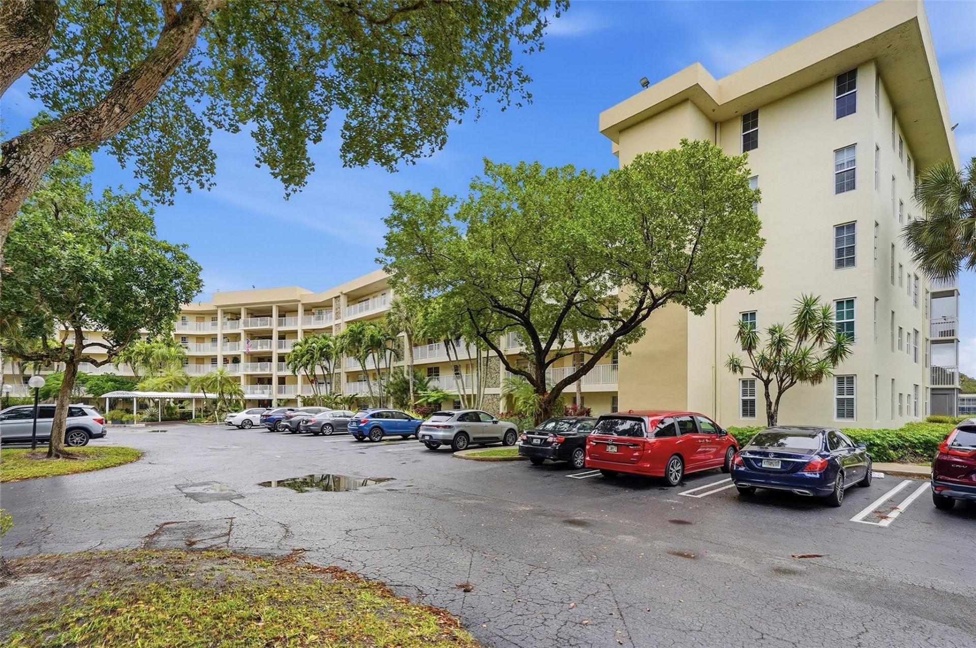 800 Cypress Grove Drive, Unit 308, Pompano Beach, FL 33069 Photo