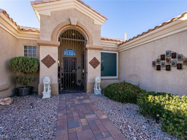 1901 Capestone Street, Las Vegas, NV 89134