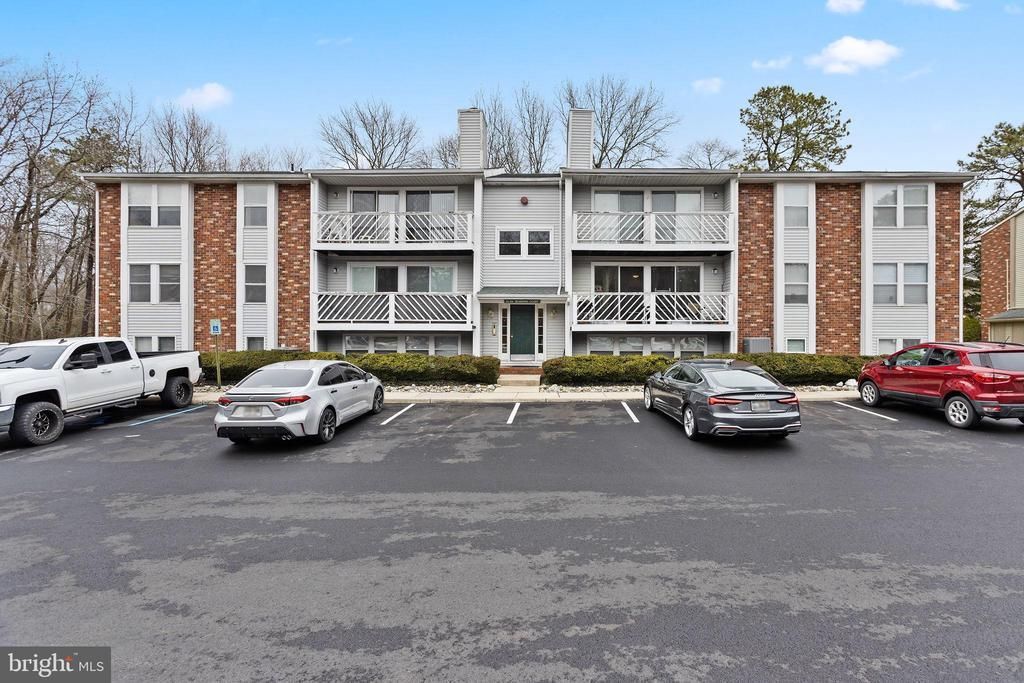 15 Teaberry Court, Marlton, NJ 08053 Main Photo