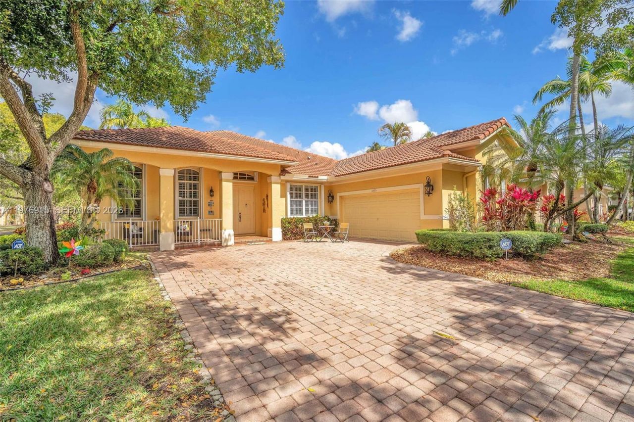 1435 Cardinal Way, Weston, FL 33327 Photo