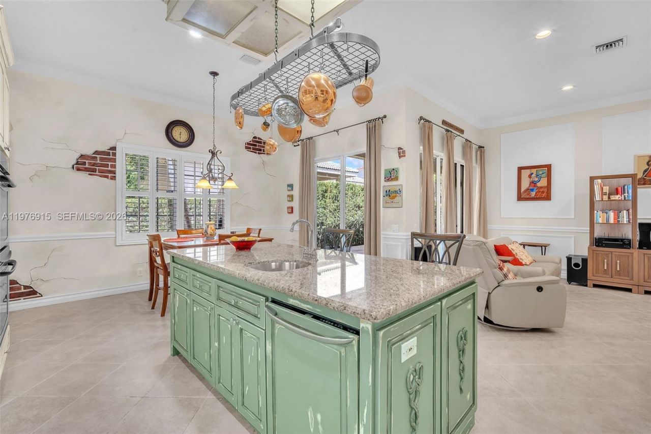 1435 Cardinal Way , Weston, FL 33327 Photo