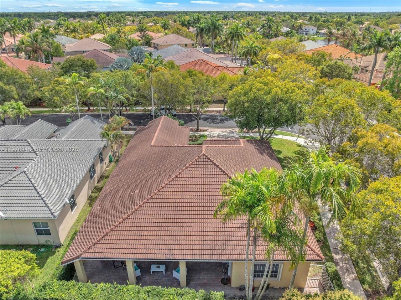 1435 Cardinal Way , Weston, FL 33327 Photo