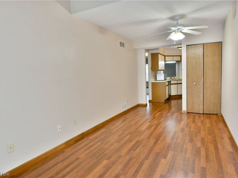 3406 Ivy Hill Circle, Unit B, Cortland, OH 44410 Photo 20